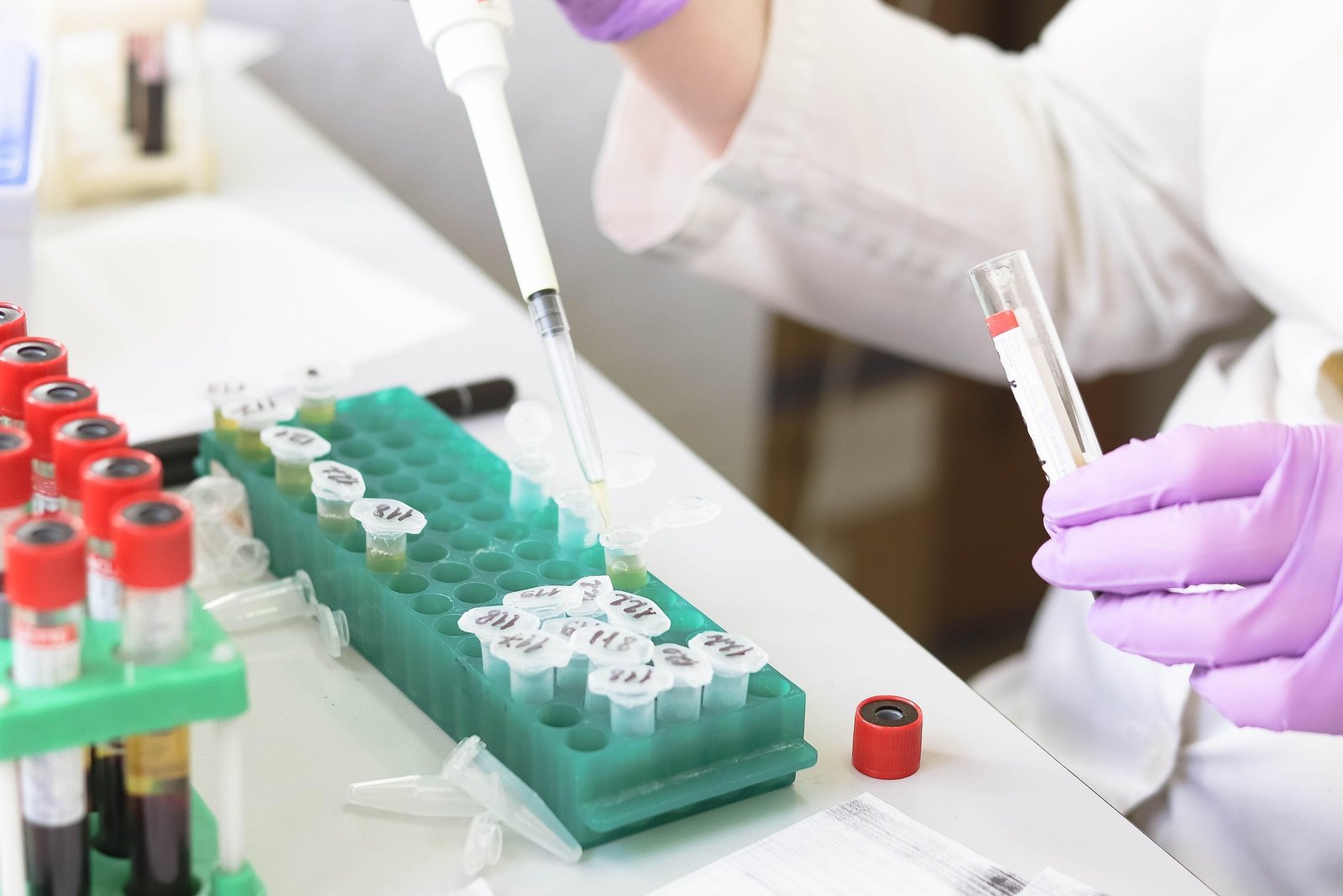 Clinical laboratory waste management and hygiene practice